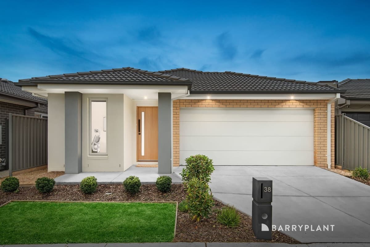 38 Byre Street