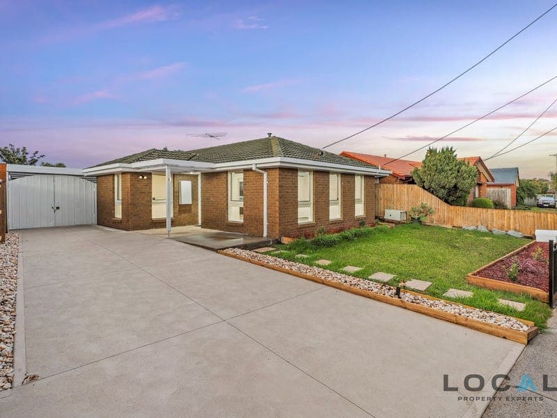 5 Nightingale Drive
