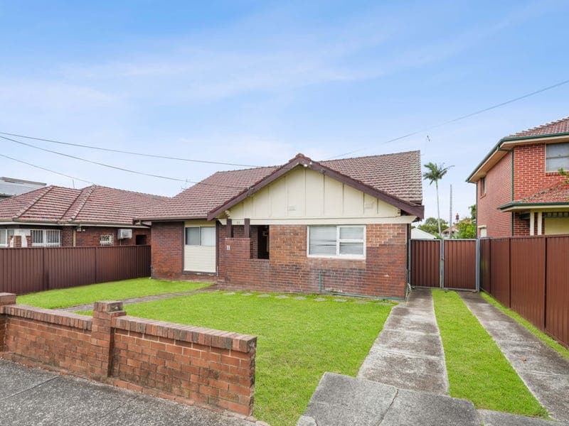 11 Victoria Street, Burwood