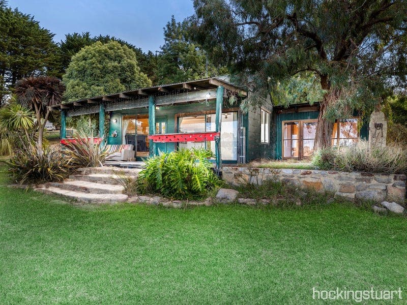 415 Frosts Road, Pastoria East