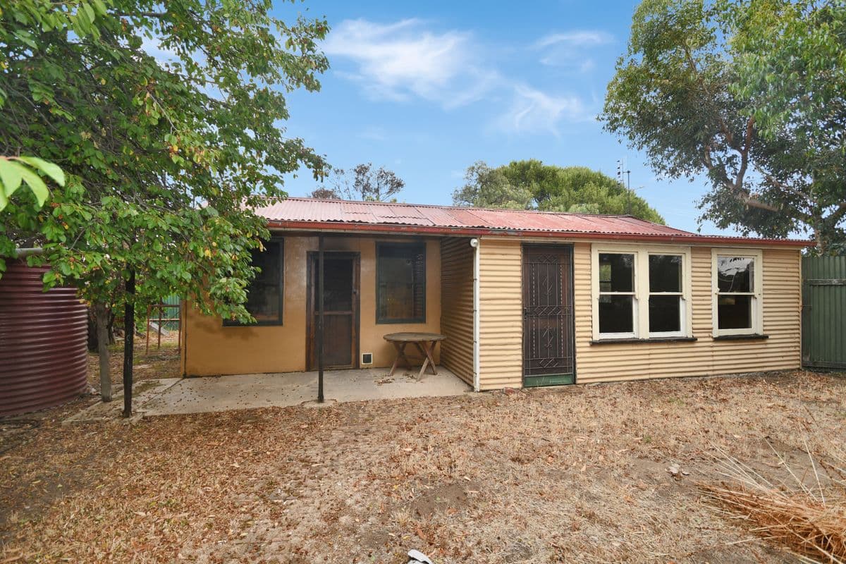 37 BUNBURY ST GLENORCHY VIA