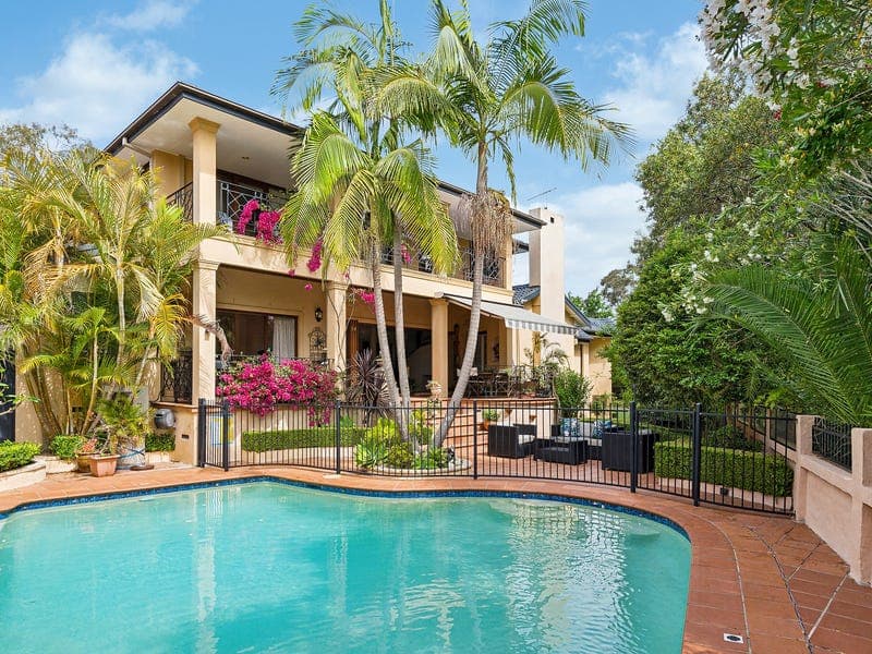 10 Hawthorne Avenue, Chatswood West