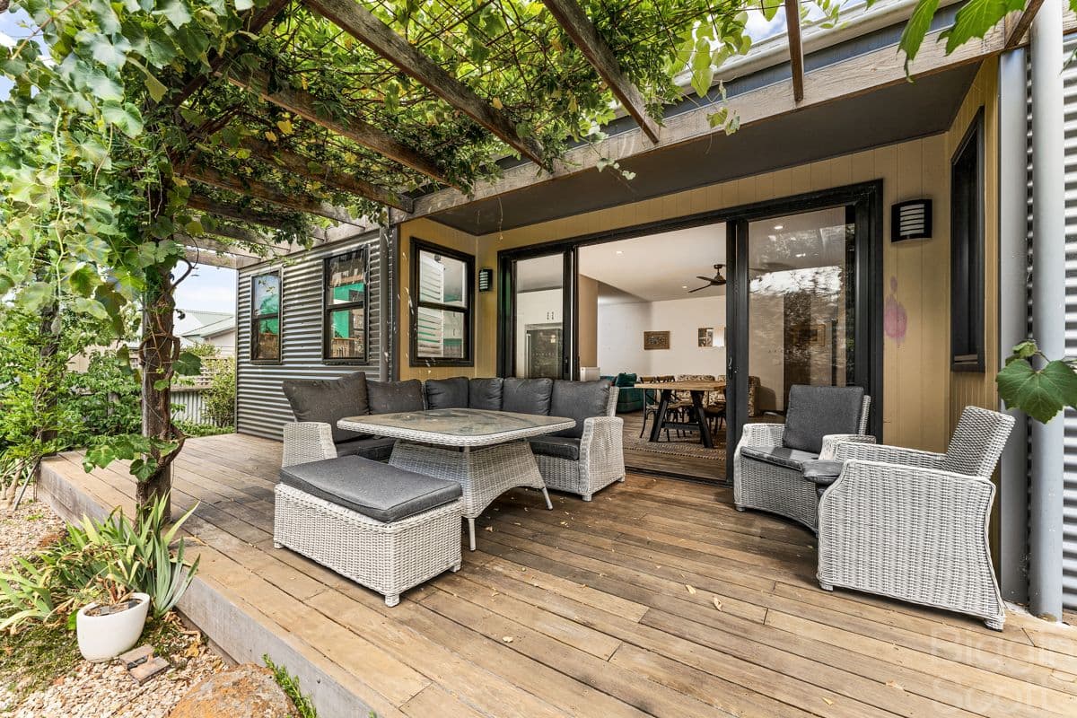 19A Stanhope Street