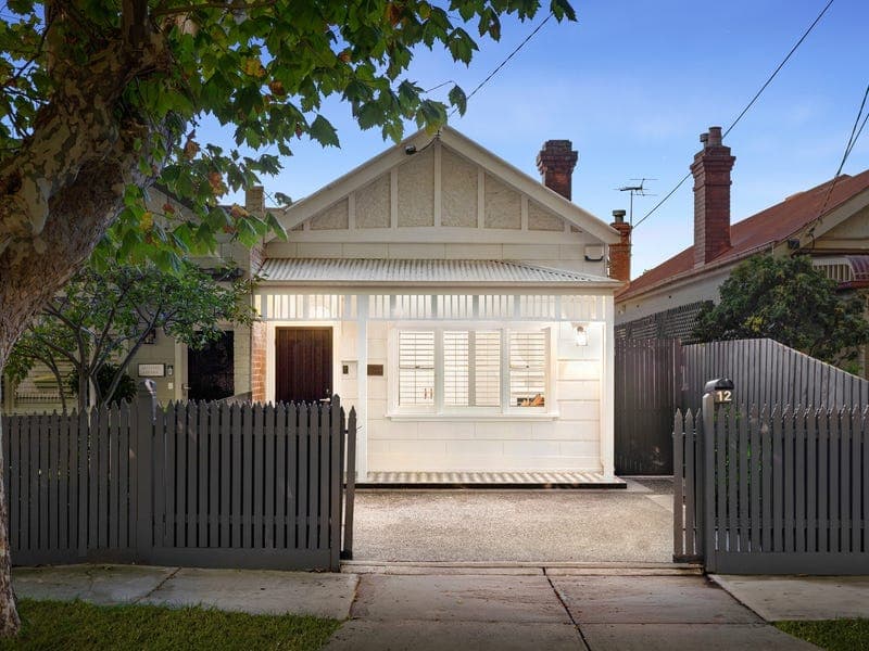 12 Emo Road, Malvern East