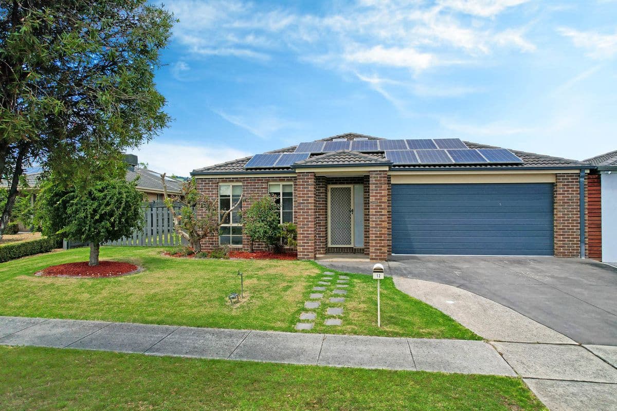 12 Thomas Weston Court