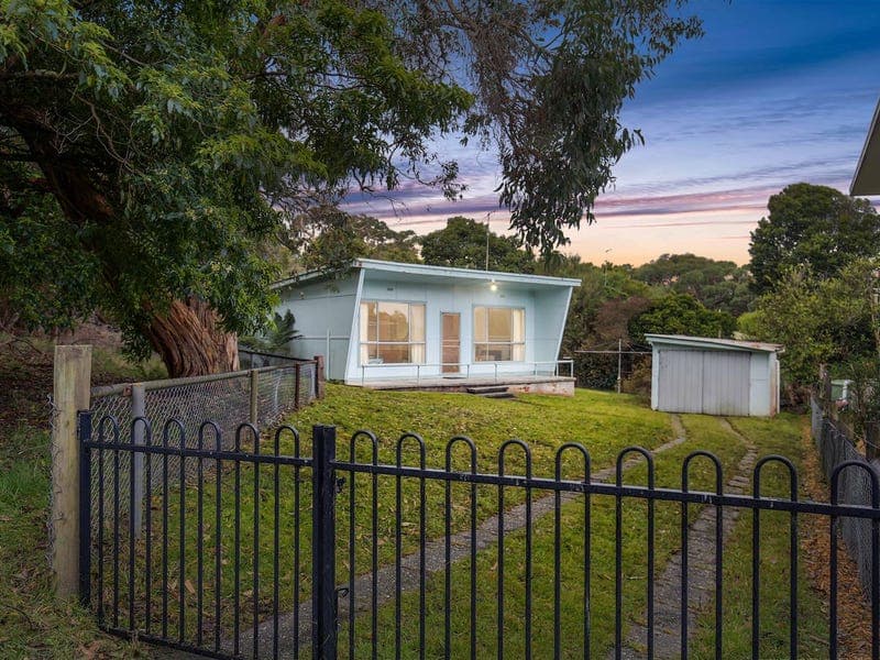 18 Brown Street