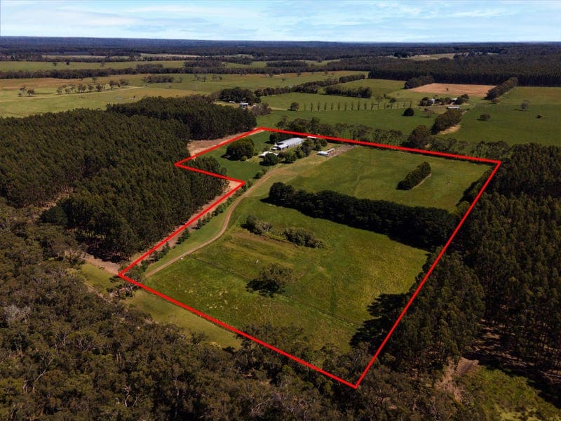 235 Three Waterholes Road