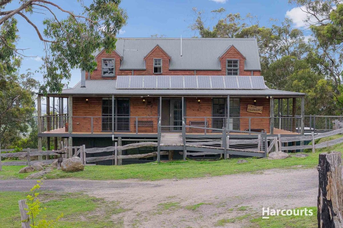 2570 Princes Highway