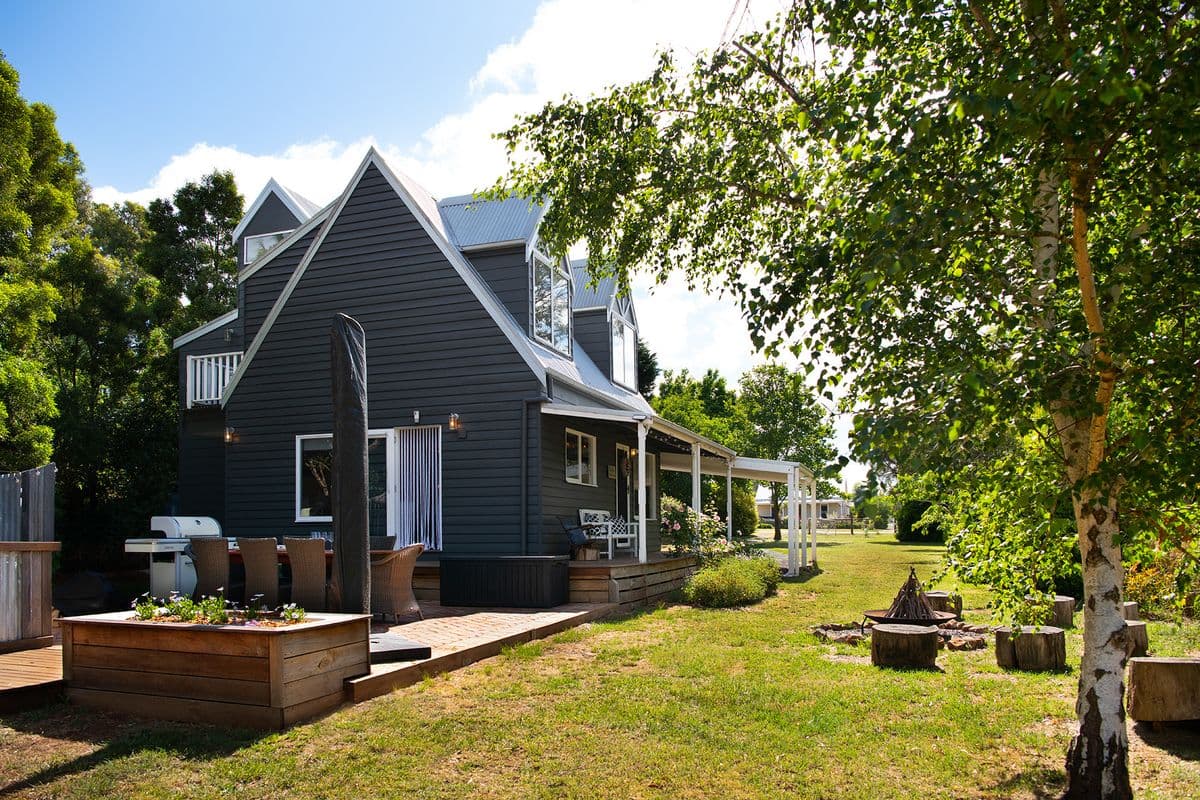14 Morton Street