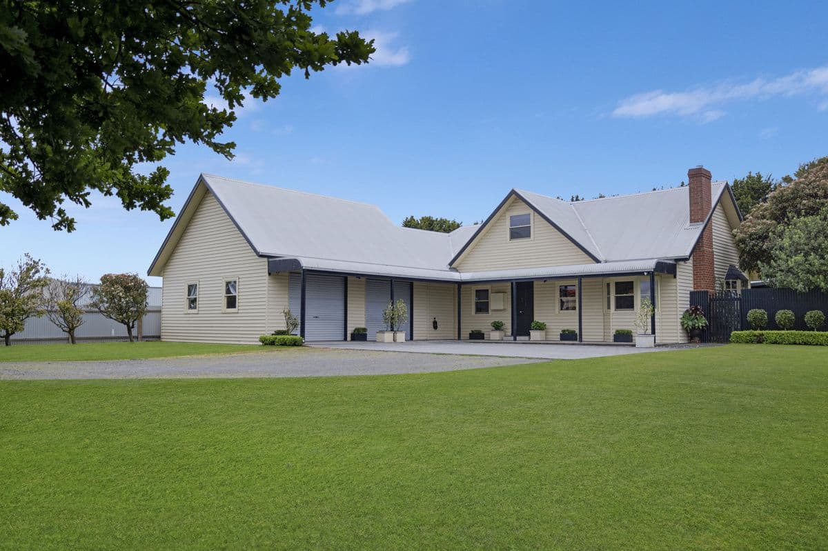 31 HOPKINS HIGHWAY