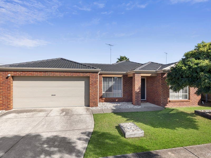 23 Michael Court