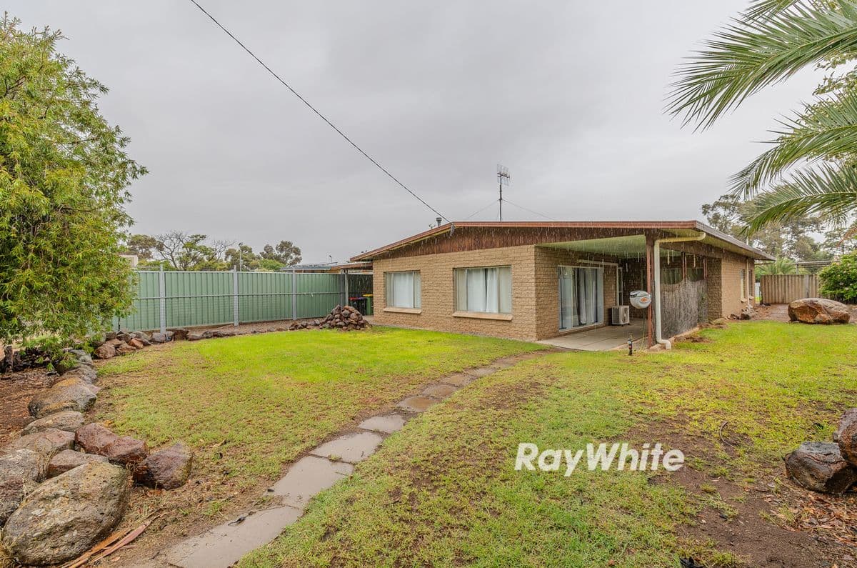 2 Gregory Street