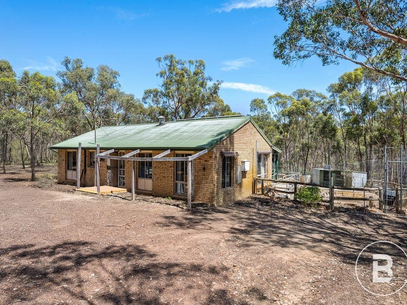 320 Dealba Road, Mount Camel
