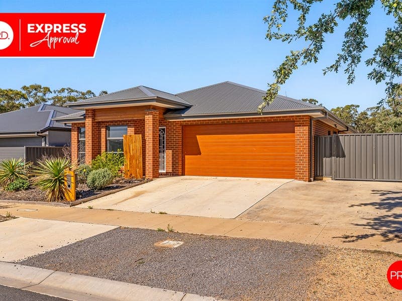 42 Oakwood Avenue, Jackass Flat