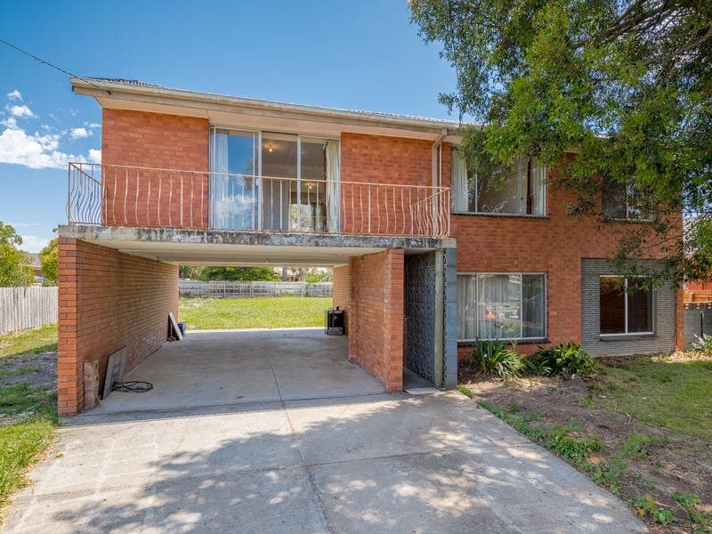 12 Maple Street, Bayswater