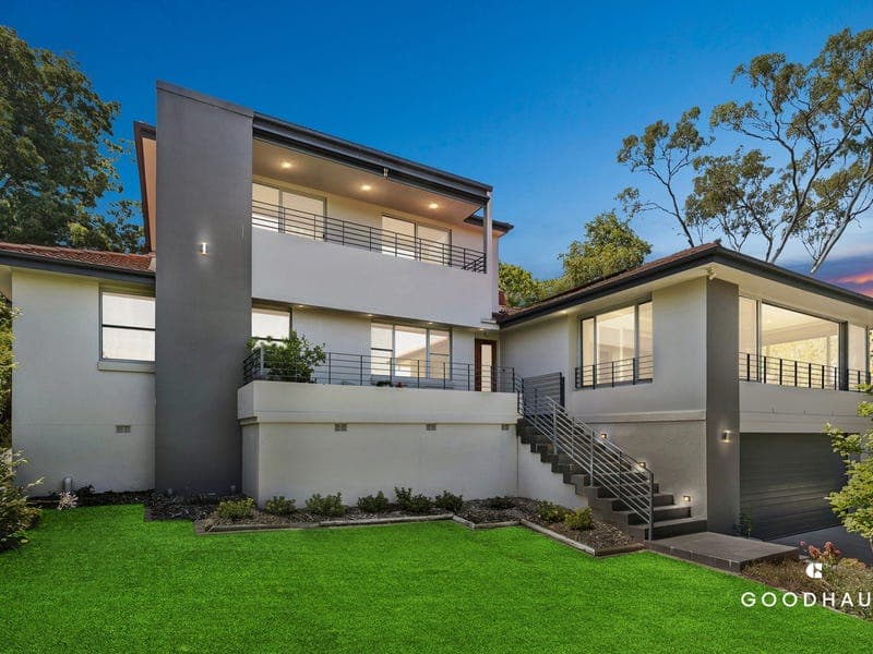 51 Curlewis Crescent