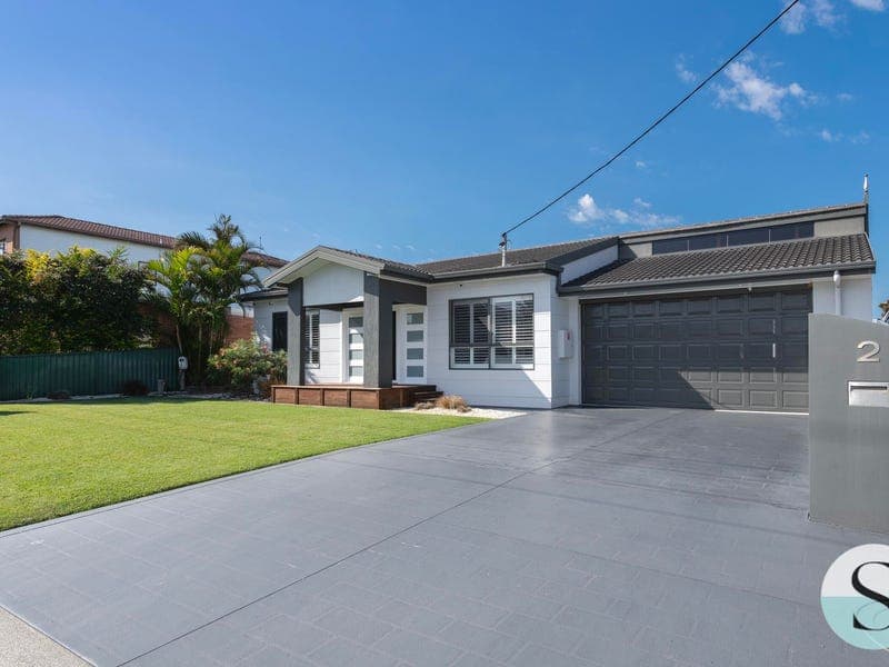 2 Maneela Street, Blacksmiths