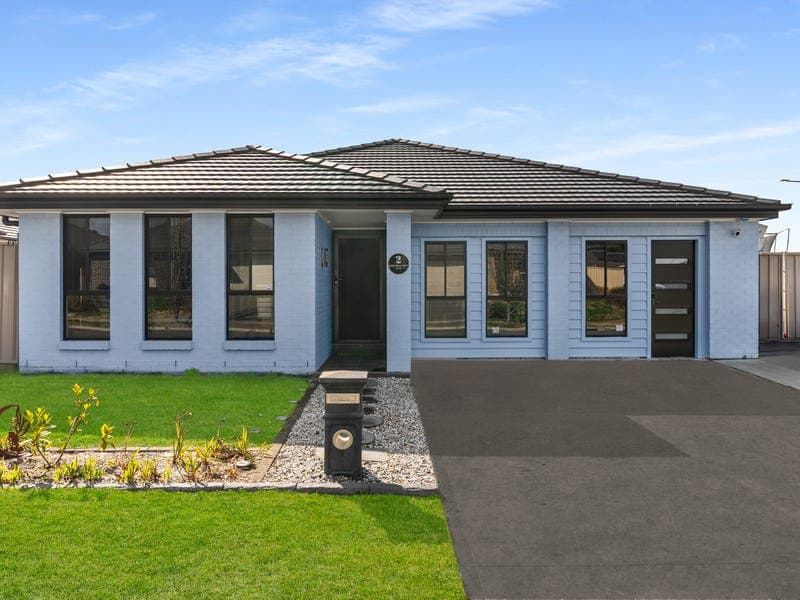 2 Bartholomew Way, Braemar