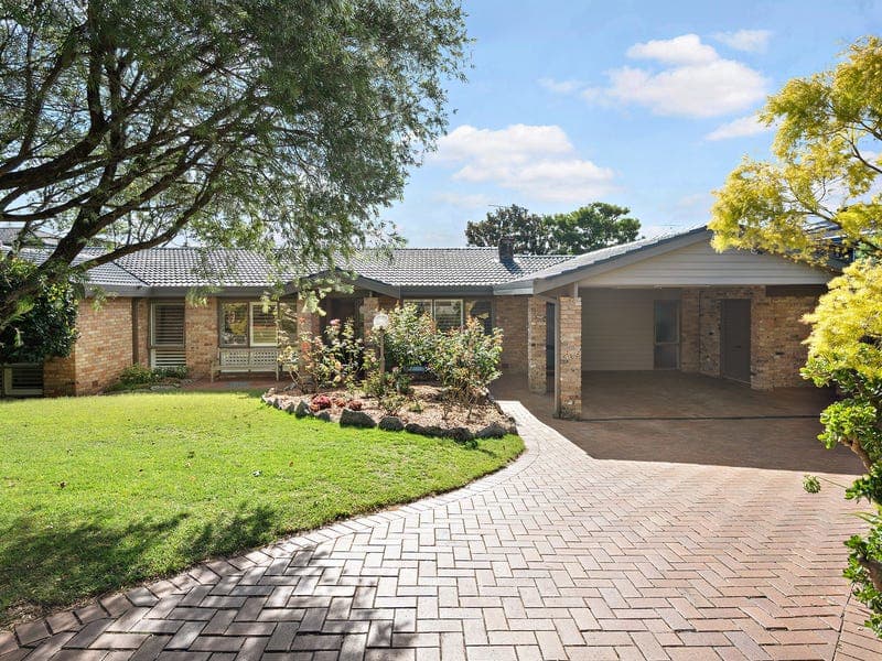 7 Knightsbridge Avenue, Belrose