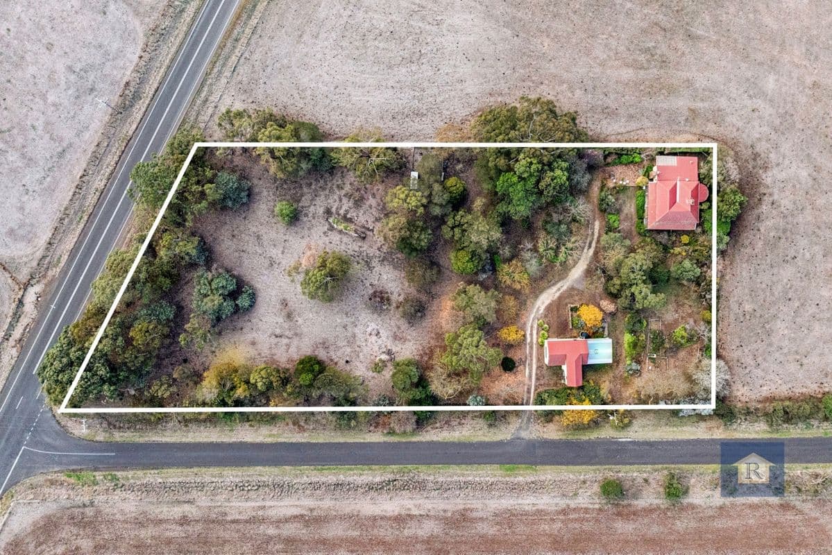 5 FARRELLS ROAD