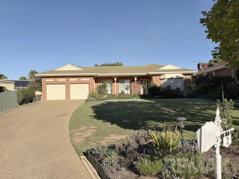 2 Glenvale Place, Bourkelands