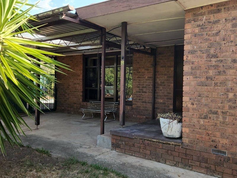 16 Charles Street, Balldale