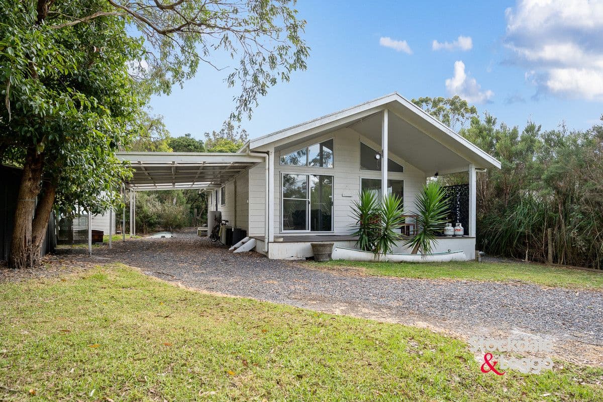 5 Macneil Court