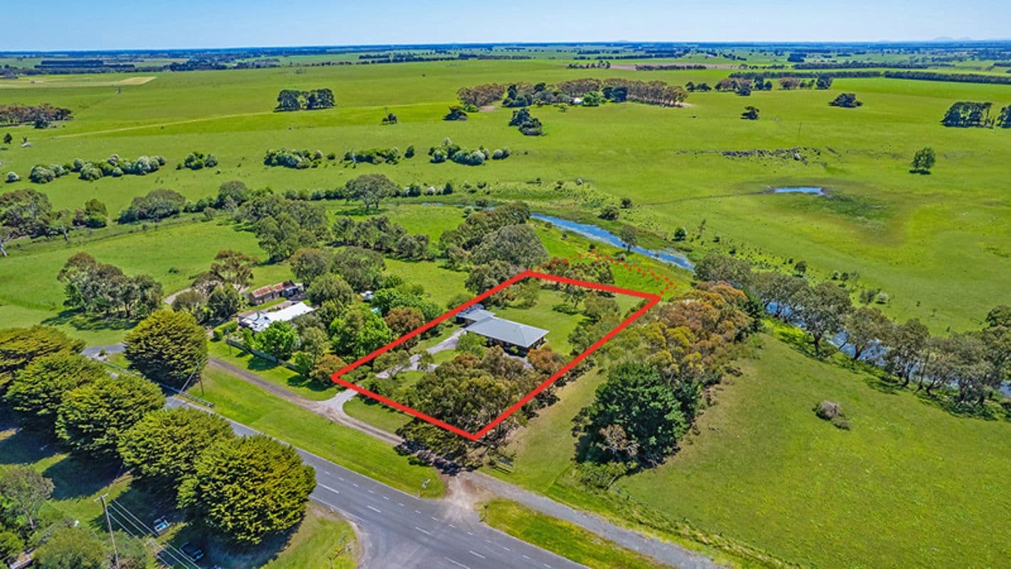 3431 Hopkins Highway