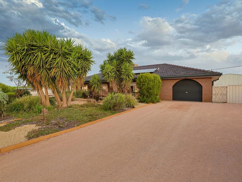 83 Dyar Avenue, Cabarita