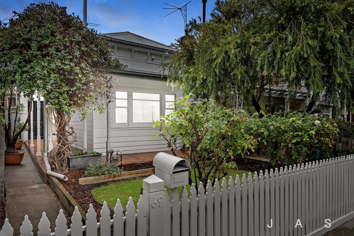 69 Creswick Street