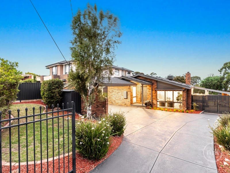 14 ALLUMBA DRIVE