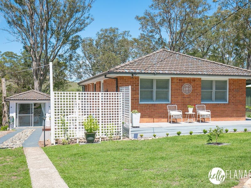 32 Main Street, Bellbrook
