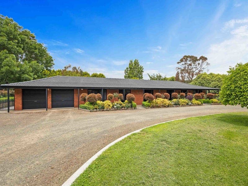 250 Ormond Road