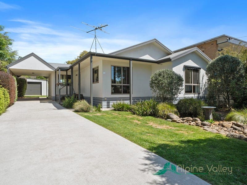 34 Freeburgh Avenue, Mount Beauty
