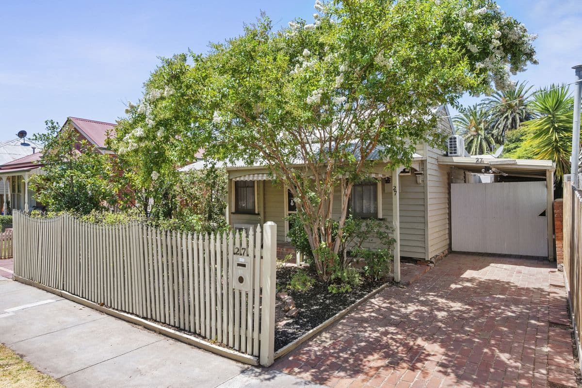 27 Napier Street