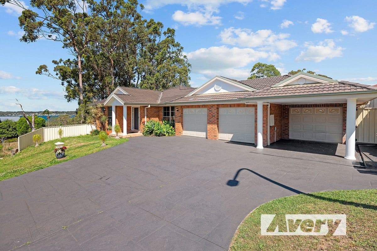 3 Karina Place