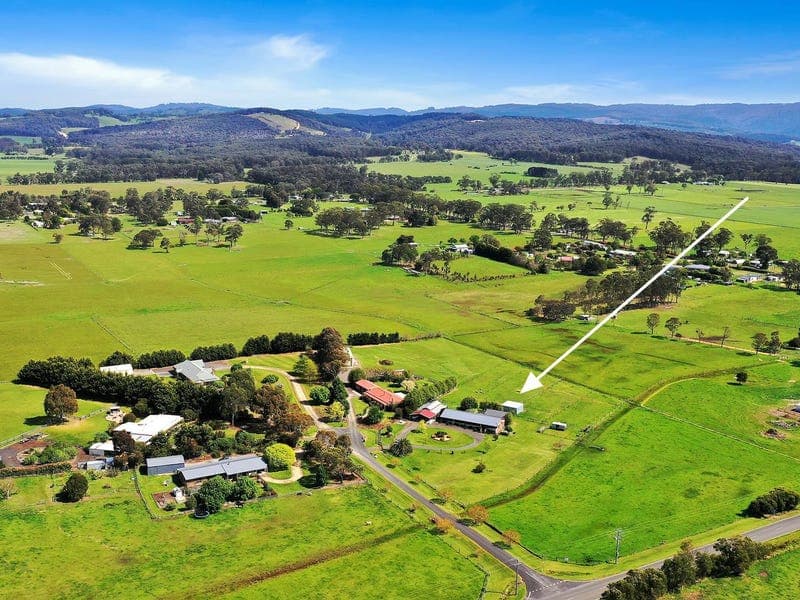 10 Hobson Court, Devon North