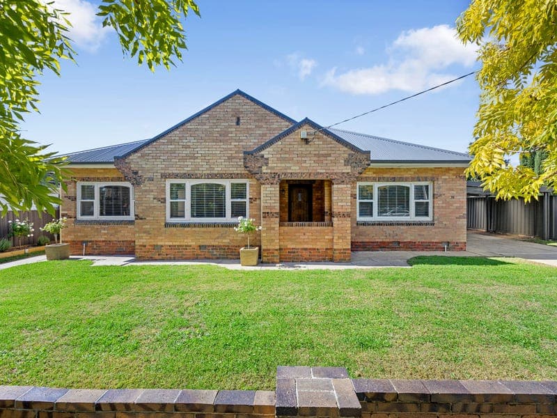 36 Raglan Street