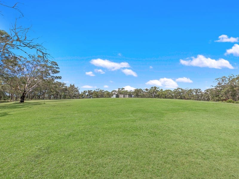 17 Canoelands Road