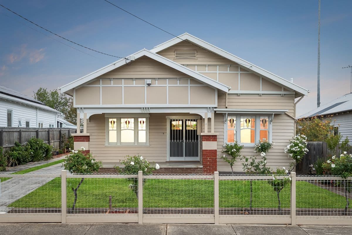 23 Craddock Street