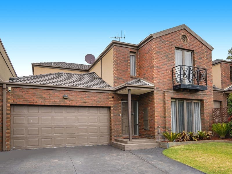 4 Stevens Close