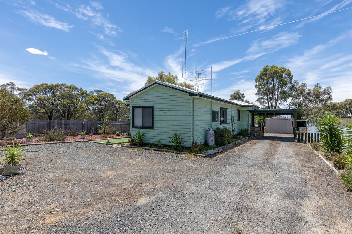 3 VICKERY STREET