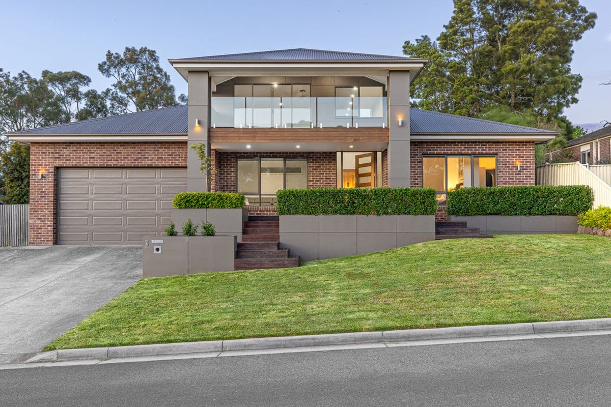 21 OAKBANK DRIVE