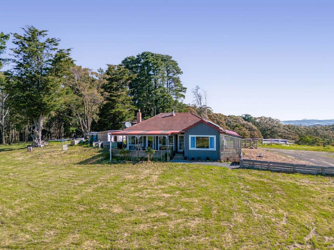 85 Corcorans Lane