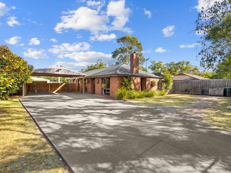 9 Oswin Street