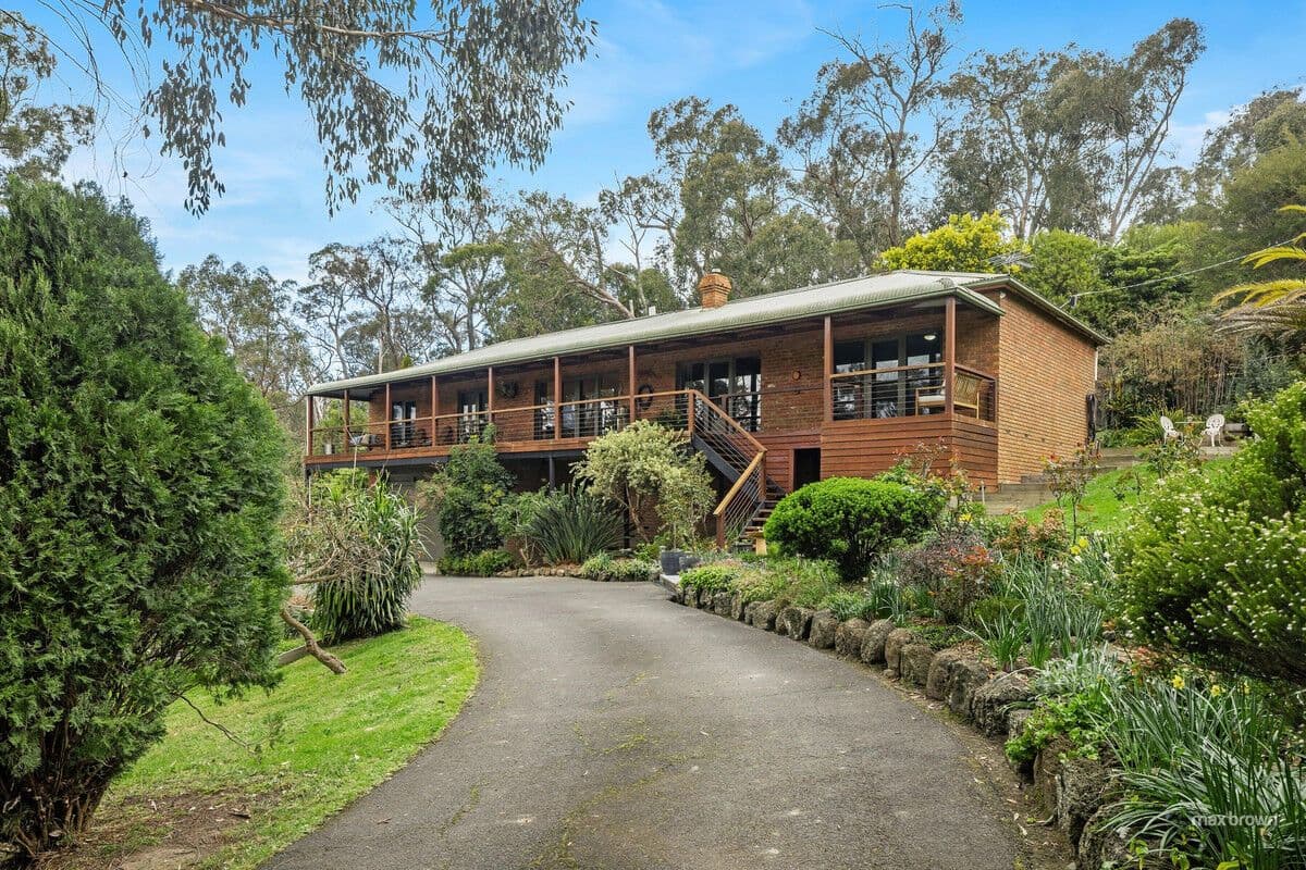 1 Fords Road