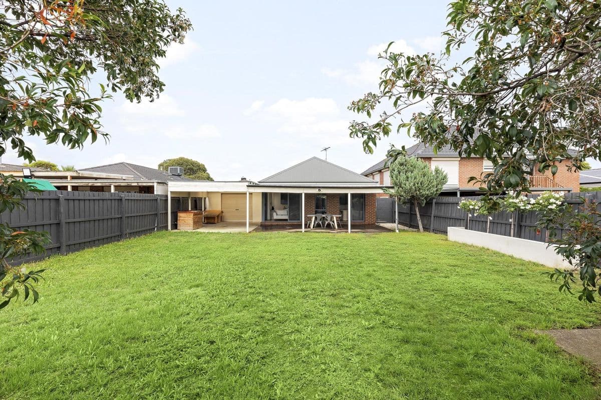 59 Rutherglen Crescent