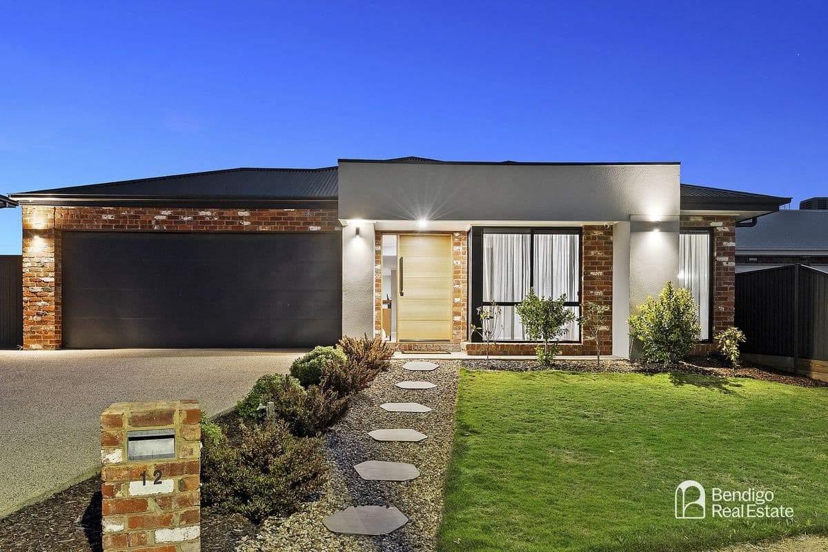 12 Clyde Court