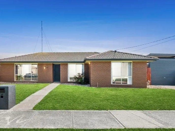 20 ENFIELD DRIVE