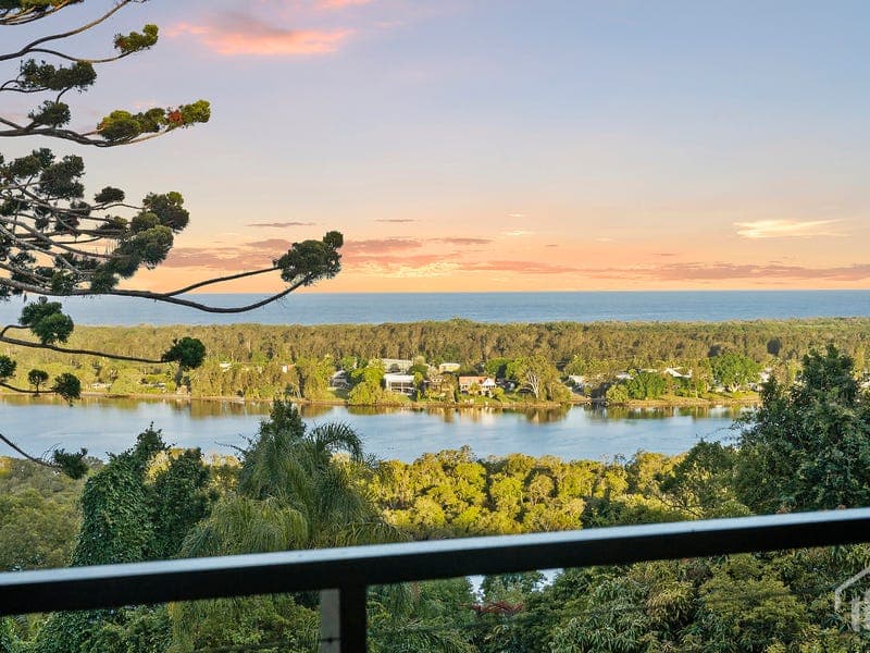56 Terranora Road, Banora Point